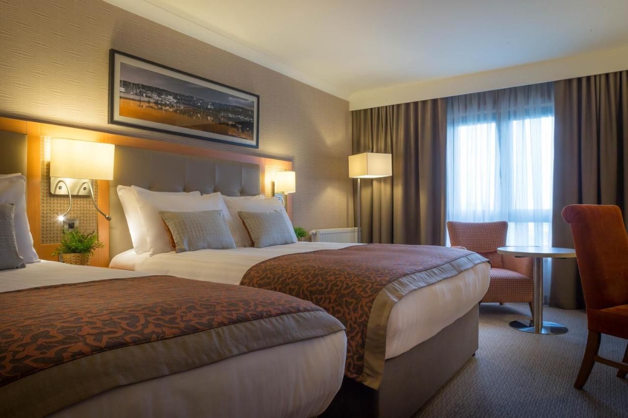 Отель Clayton Hotel Dublin Airport Клогран-10